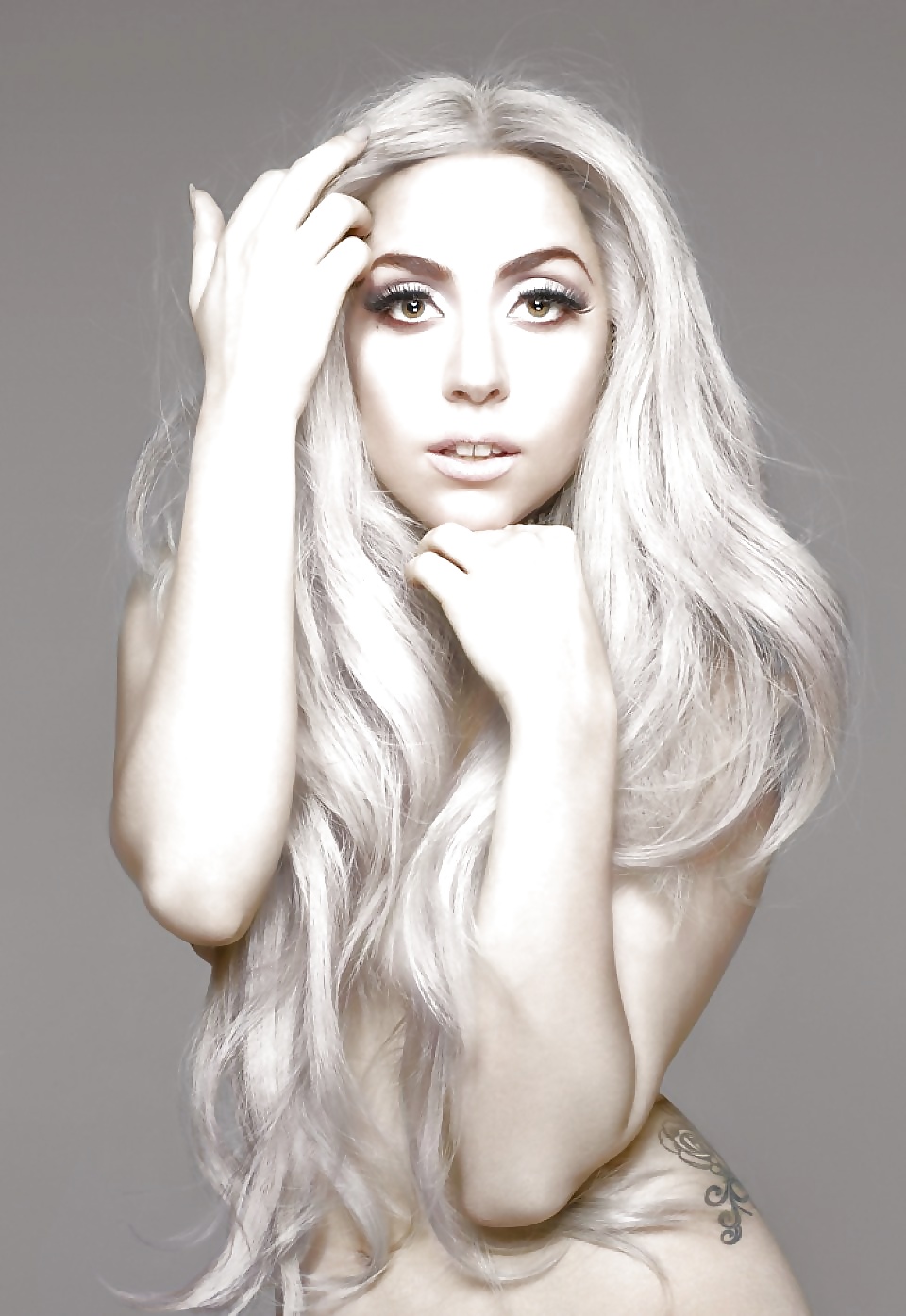 Celeb-N Lady Gaga #36662330