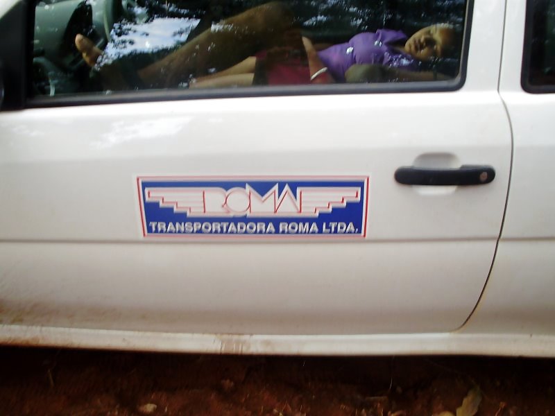 Sie Schliefen Im Auto Firma #36819450