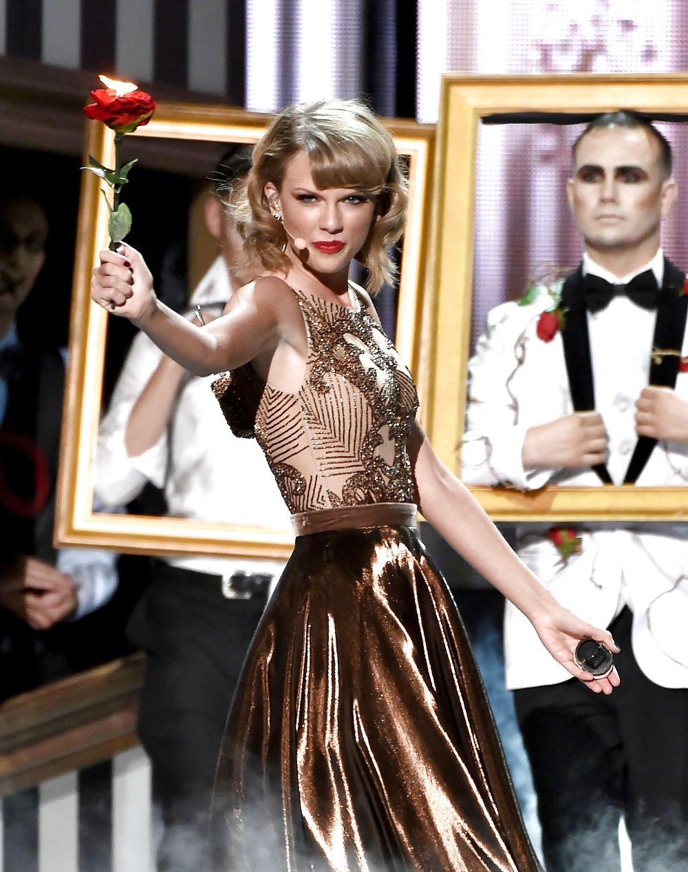 Taylor swift ama performance 2014 hq (ccm)
 #38682160