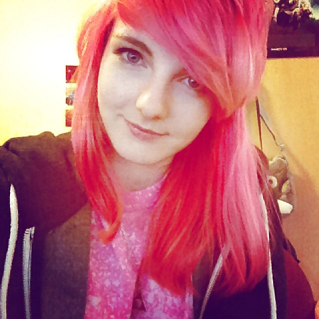 Lizzie (ldshadowlady)
 #23555726