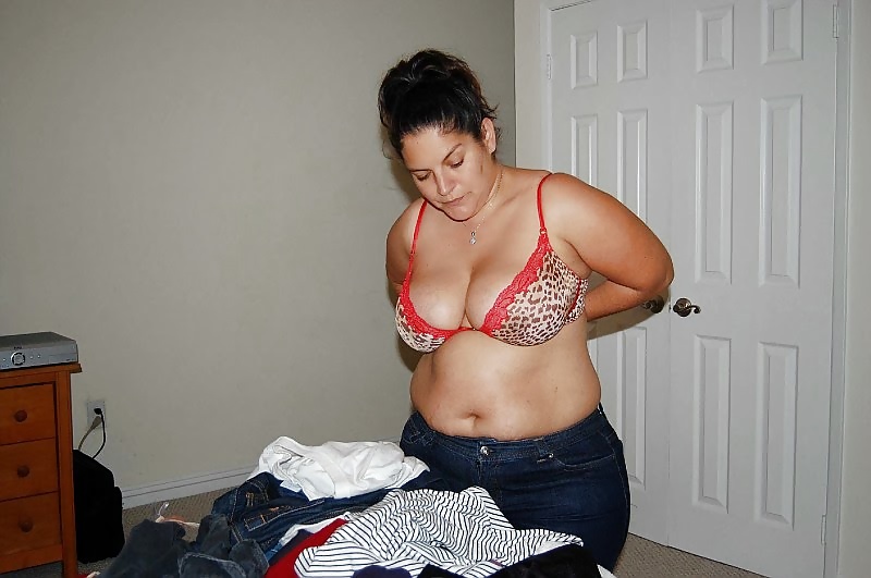 Latina taking off bra #29744418