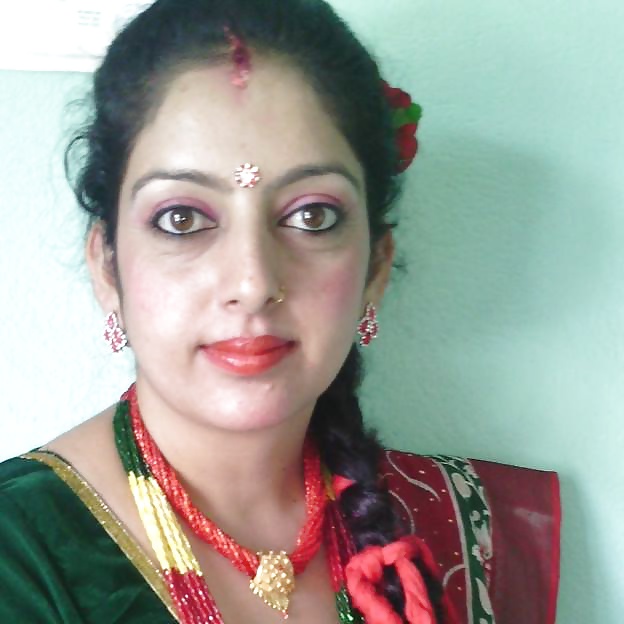 スニータ - セクシーな妻
 #40562569