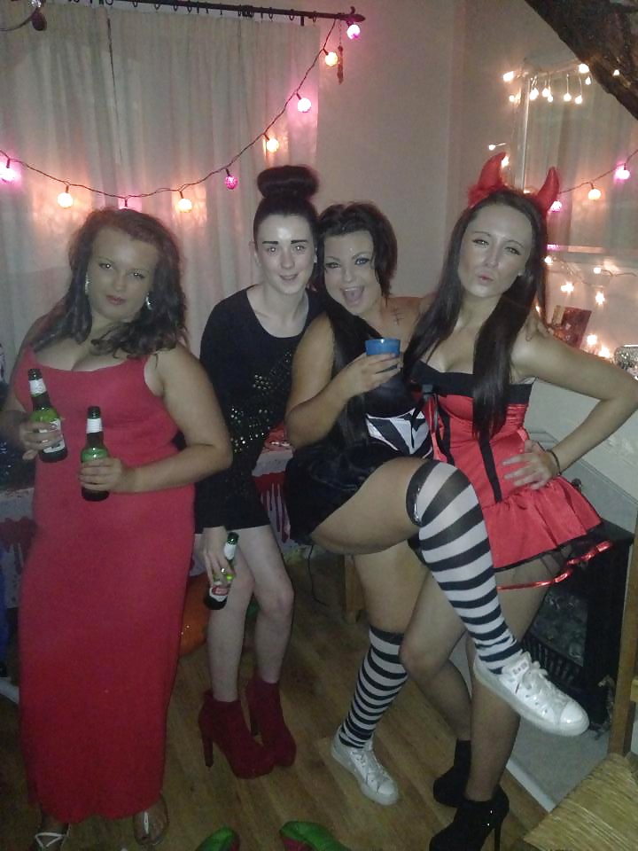Would you empty your balls in chav Kayleigh! #38838786