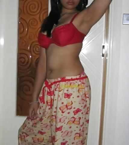 Paki Indian boobs cleavage hot 
 #32405558