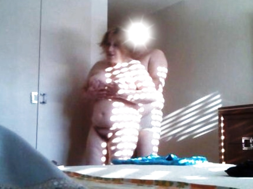 チョコナ
 #33351877