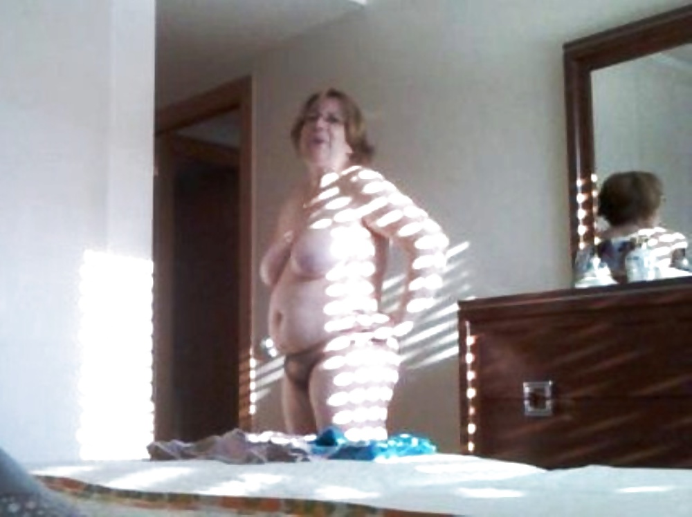 チョコナ
 #33351908