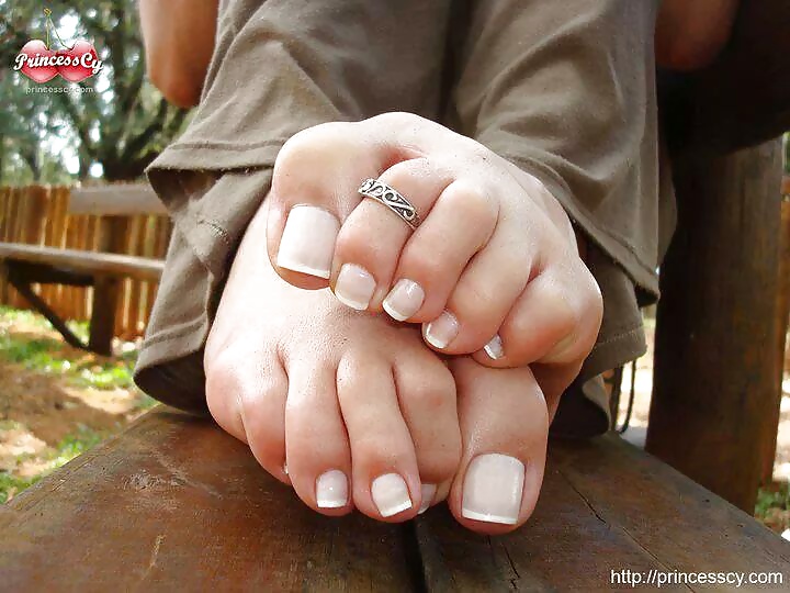 足ガール (4)
 #39998970