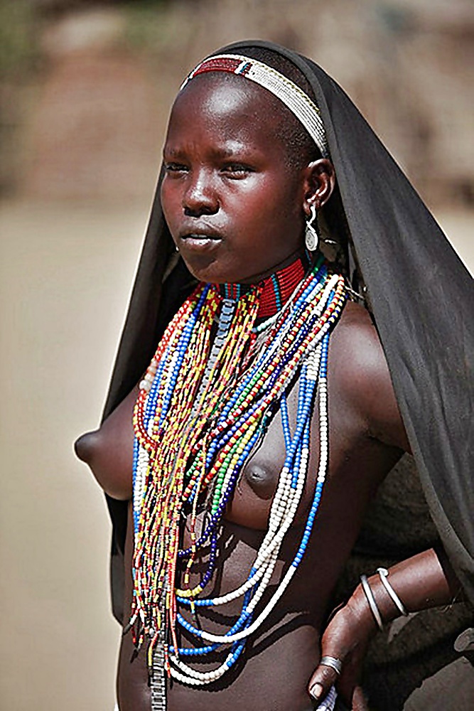 Afrikanische Eingeborene #35301180