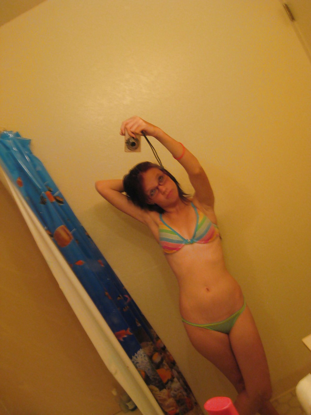 Teen se prend en photo
 #36495160