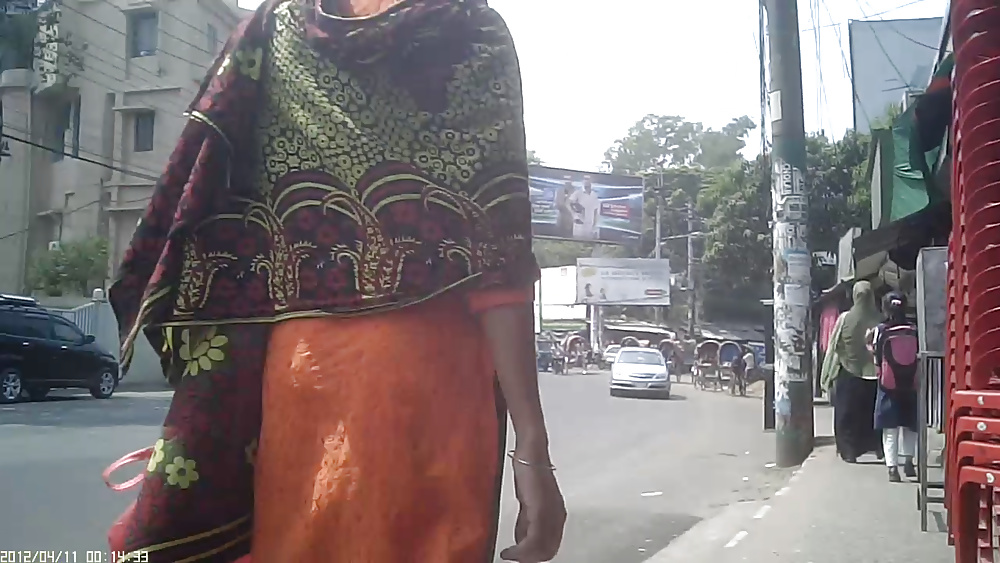 Bangladeshi Street Booty #25497814