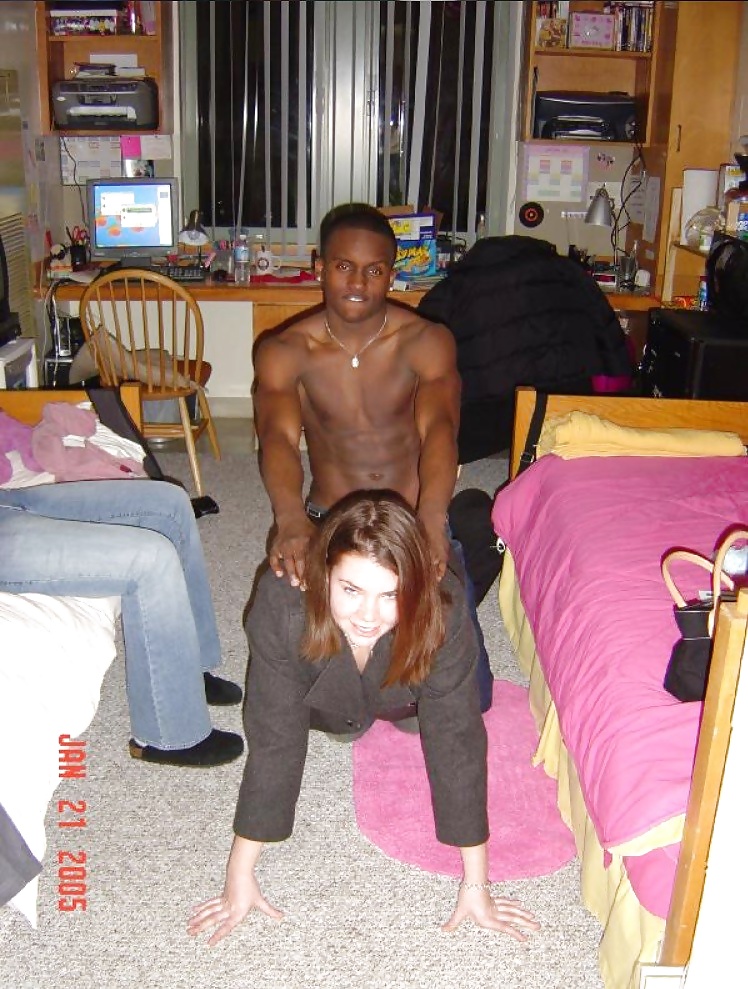 1.click slideshow 2.jerklittlewhitey 3.ejaculate
 #34800913