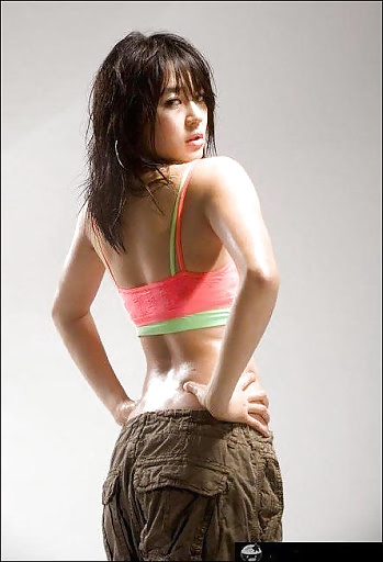 Yoon eun hye
 #32162399