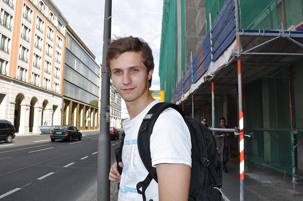 Soy yo .....
 #39352233