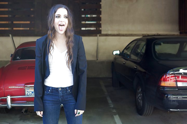 Alexa Nikolas #28106579
