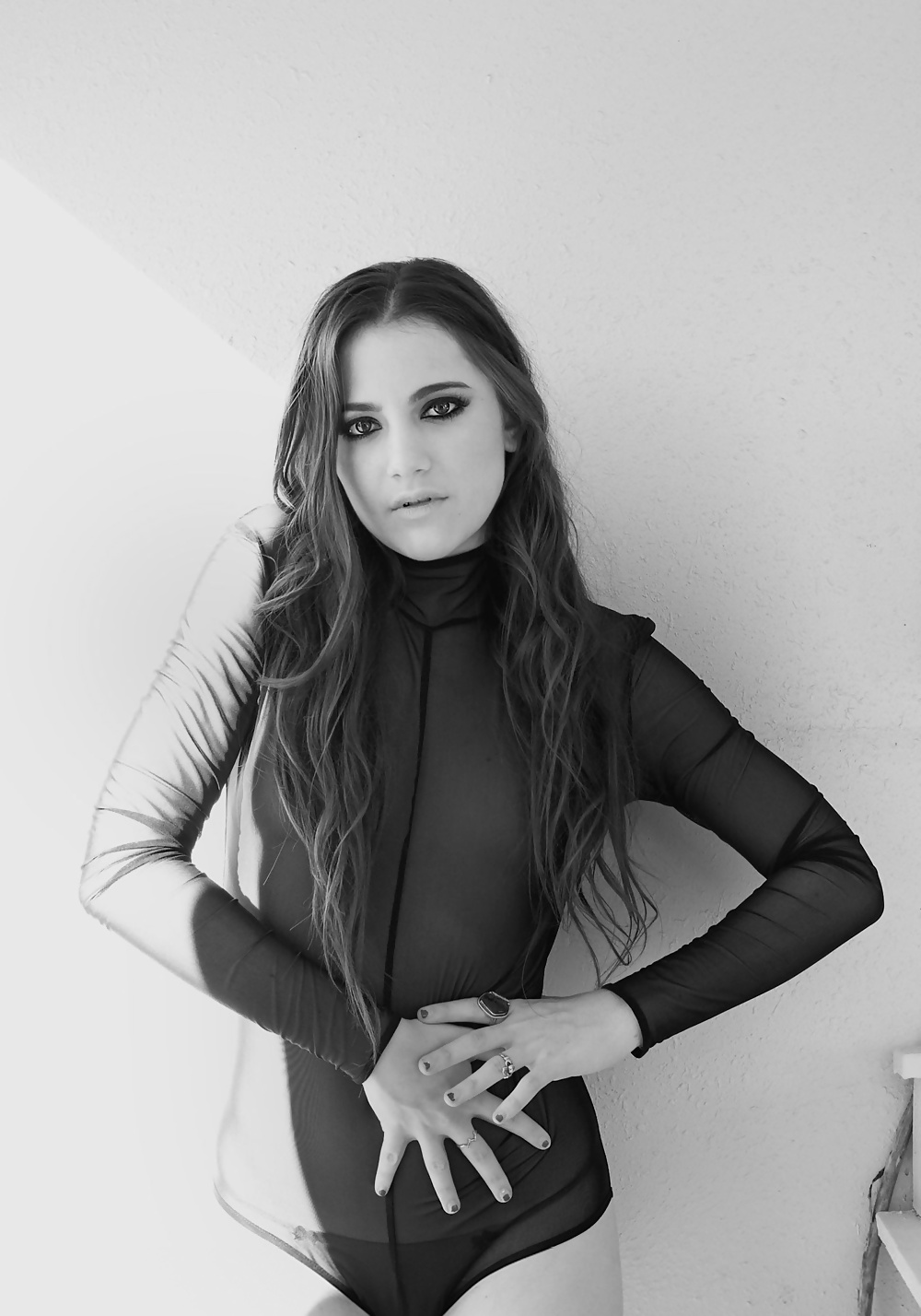 Alexa Nikolas #28106587