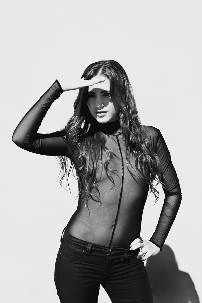 Alexa Nikolas #28106812