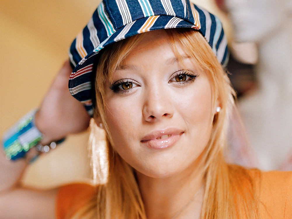 Hilary duff
 #27521028