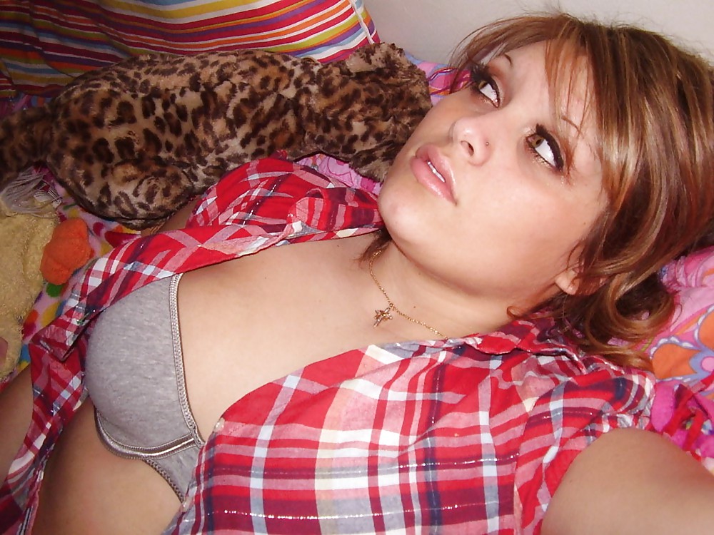 Pretty Amateur Jackie #23346239