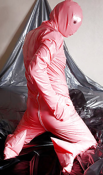 Male & Female PVC-U-Like PVC Plastic Dolly Outfit.   #28944585