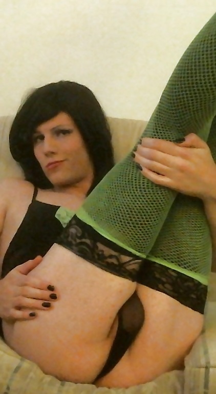 Trying on Outfits #29339950