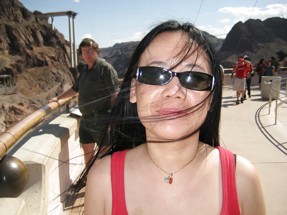 Ausgesetzt Schlampe Frau 299 #39869320