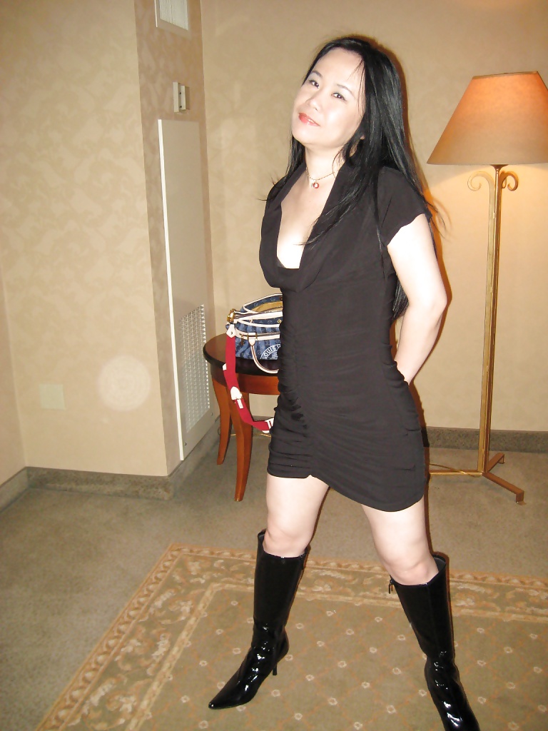 Ausgesetzt Schlampe Frau 299 #39869359