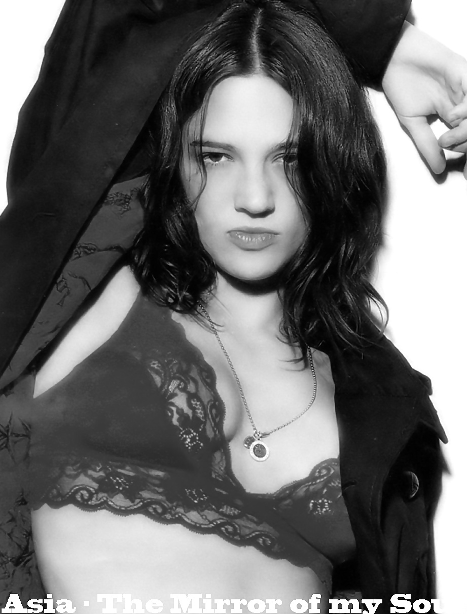 Asia argento
 #29235089