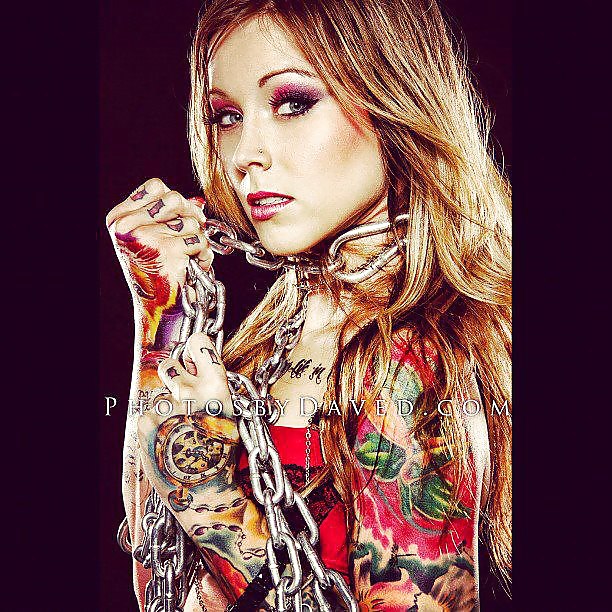 Tatoo-models
 #37302143