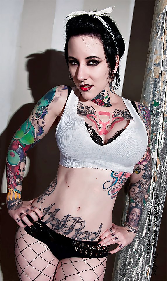 Tatoo-models
 #37302186
