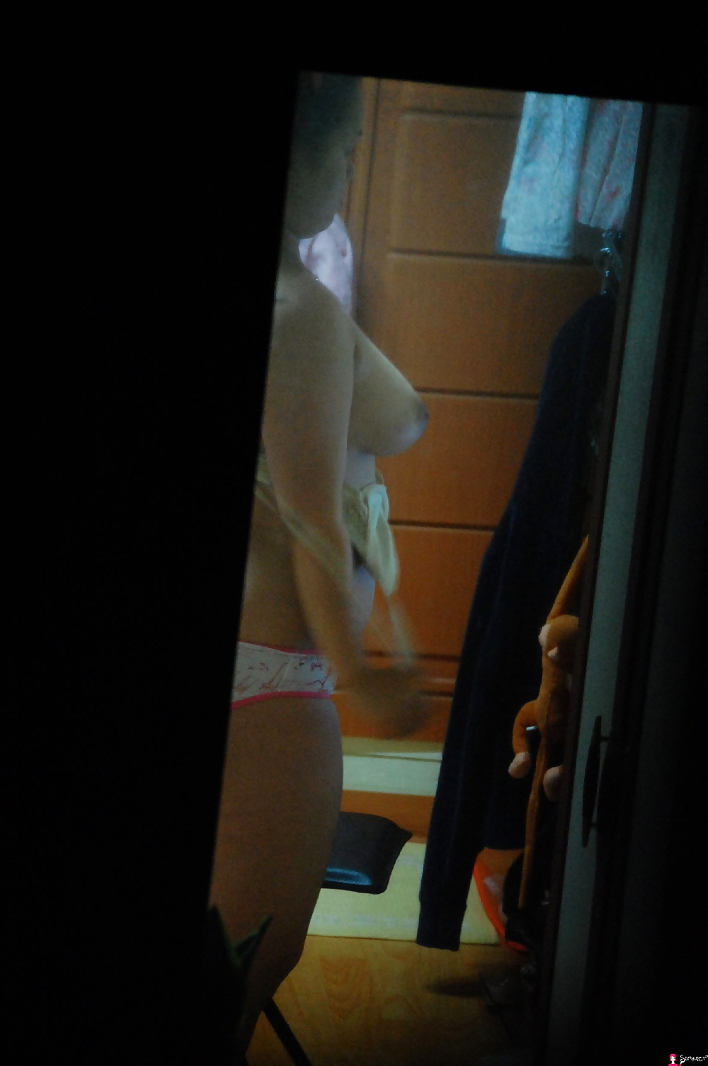 Korean Massive Tits Through Window #27619172