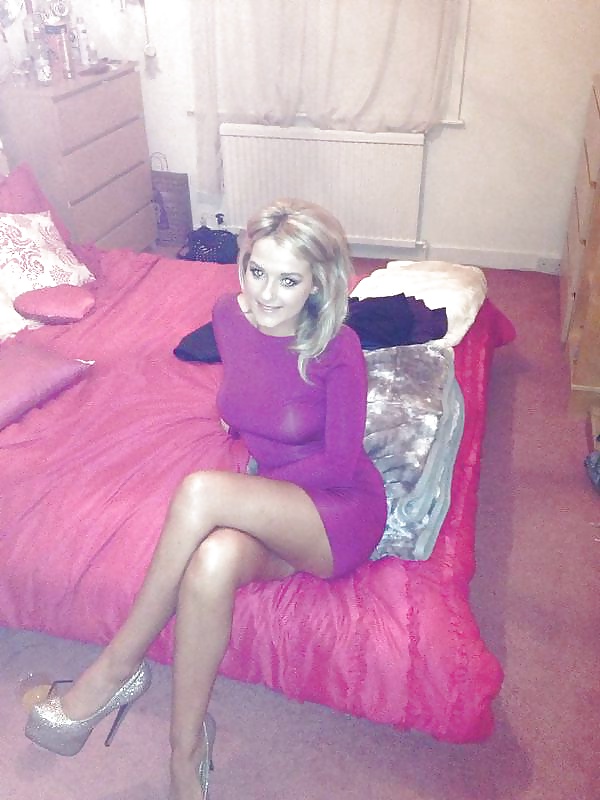 Hotties en vestidos 4
 #39449988