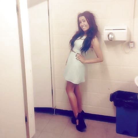 Hotties in Dresses 4 #39450005