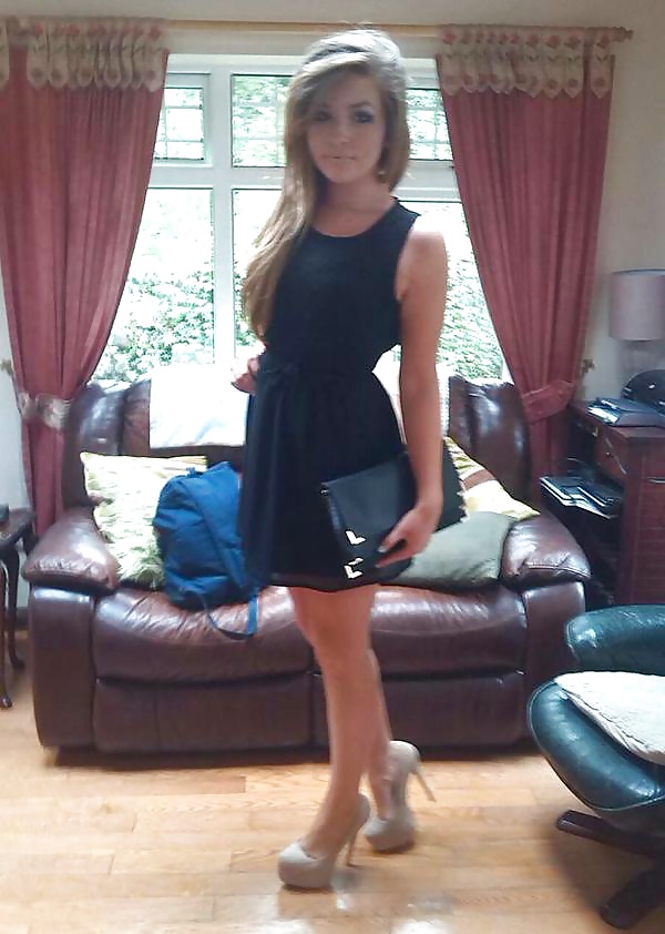 Hotties in Dresses 4 #39450094