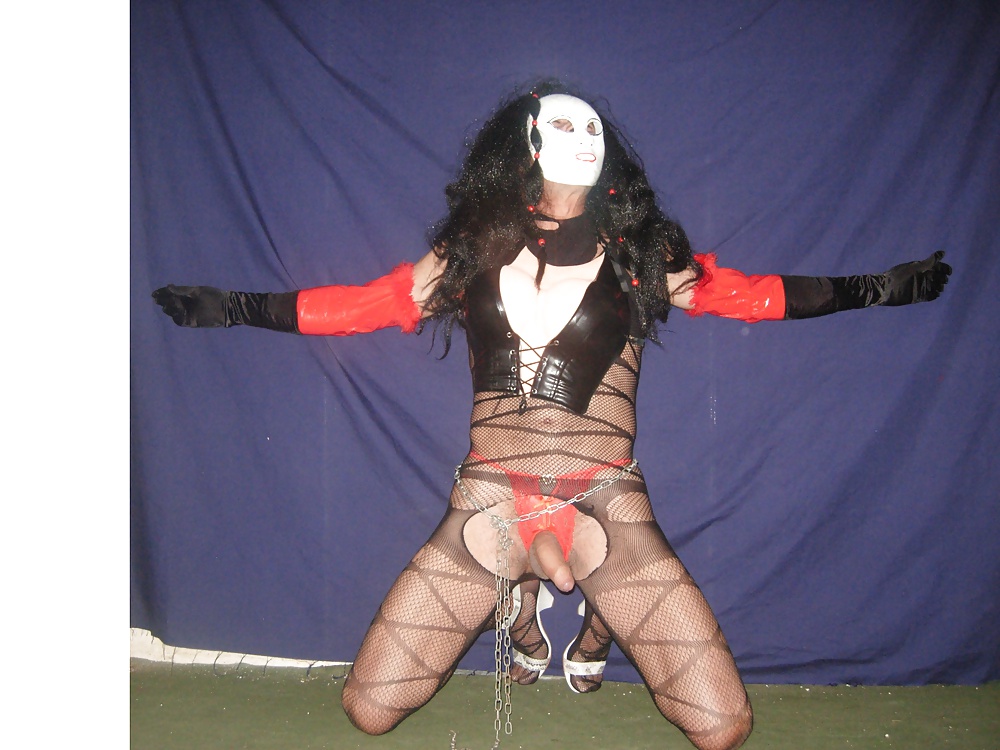 Crossdresser pies
 #34371670