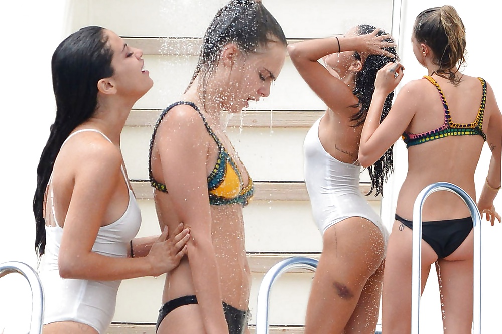 Selena Gomez - Perfect Ass in a Swimsuit #39185771