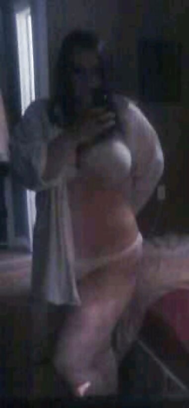Pretty big boob white girl 