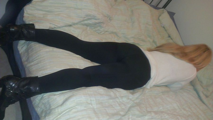 Girls in yoga pants #25904721