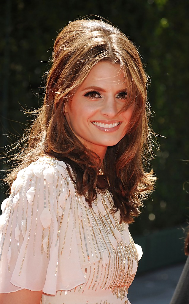 Stana katic
 #41079547