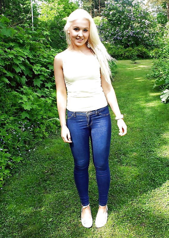 Filles En Jeans #32112942