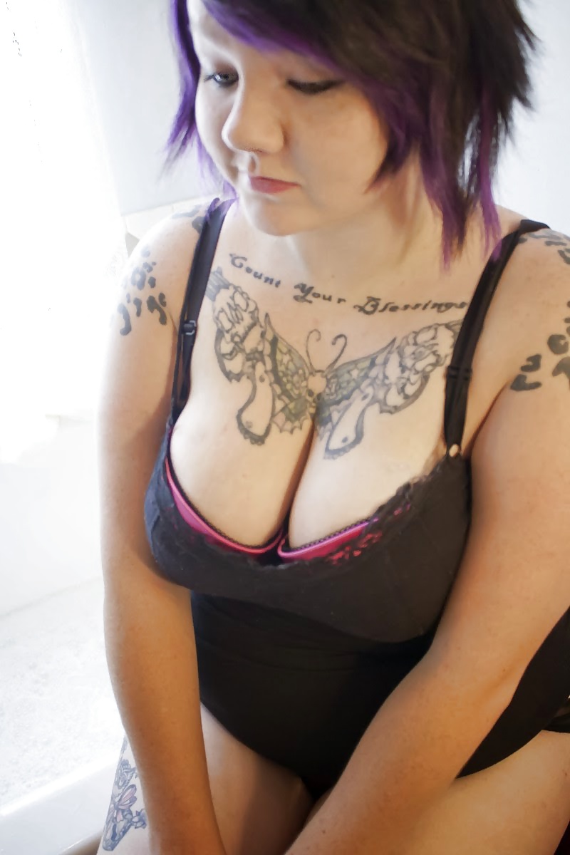 Gorgeous BBW! Short Purple Hair & Tats - Bath Time #39407735