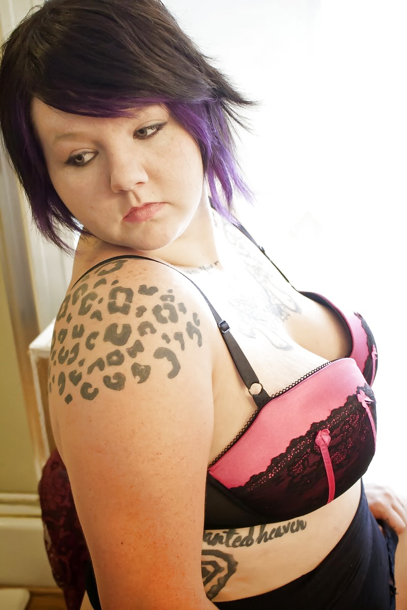 Gorgeous BBW! Short Purple Hair & Tats - Bath Time #39407752