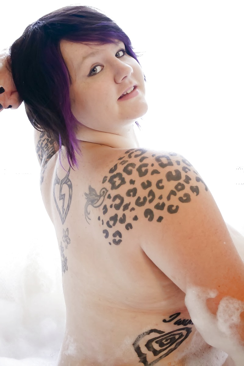 Gorgeous BBW! Short Purple Hair & Tats - Bath Time #39407808