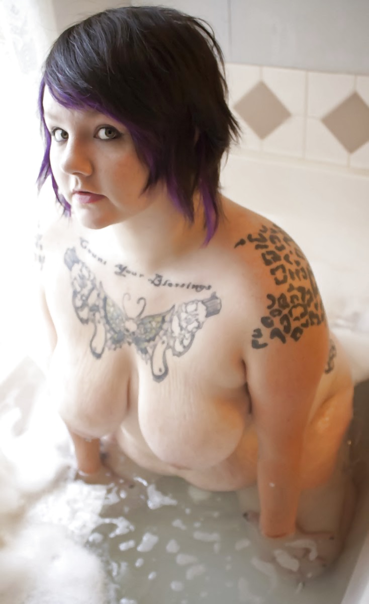 Gorgeous BBW! Short Purple Hair & Tats - Bath Time #39407879