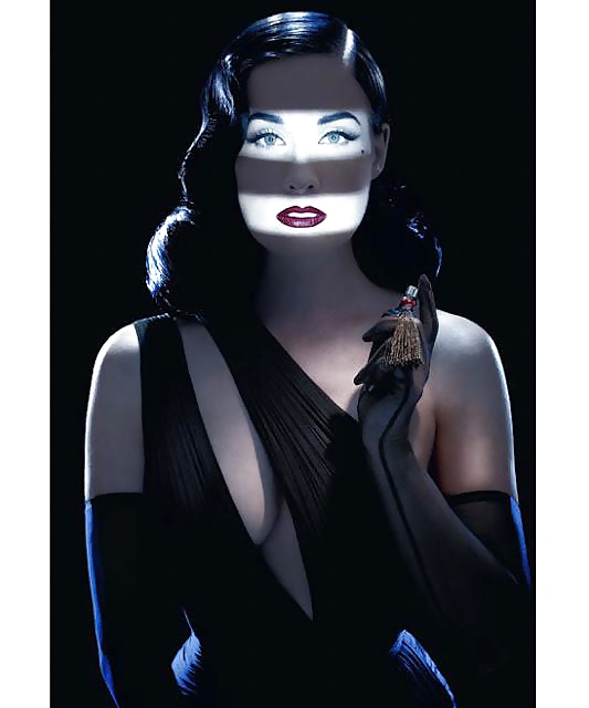 Dita Rules! #24791956