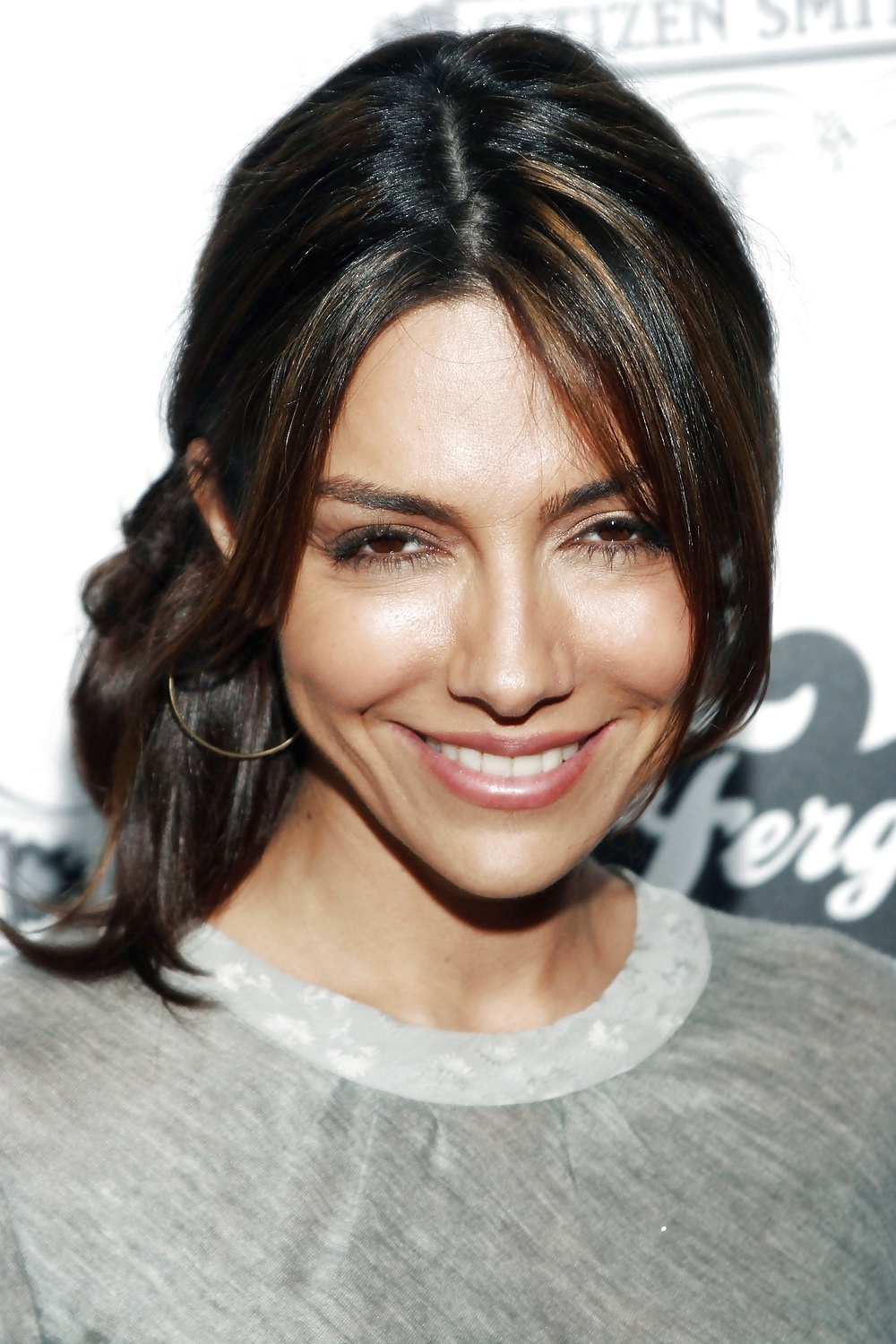 Vanessa marcil
 #26152166