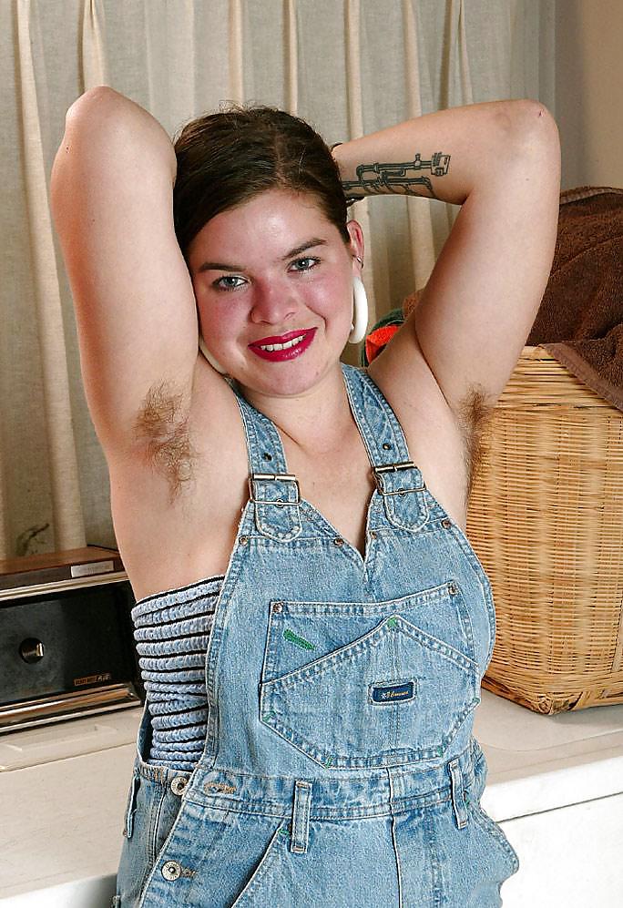 Miscellaneous girls showing hairy, unshaven armpits 5 #35783333