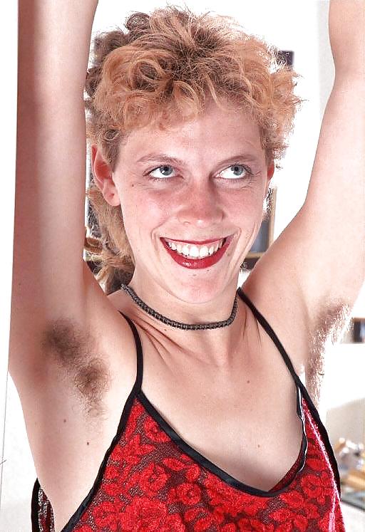 Miscellaneous girls showing hairy, unshaven armpits 5 #35783756