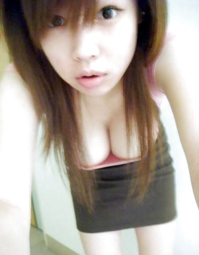 ¡Probablemente la chica asiática más caliente que he visto en mi vida!
 #35391008