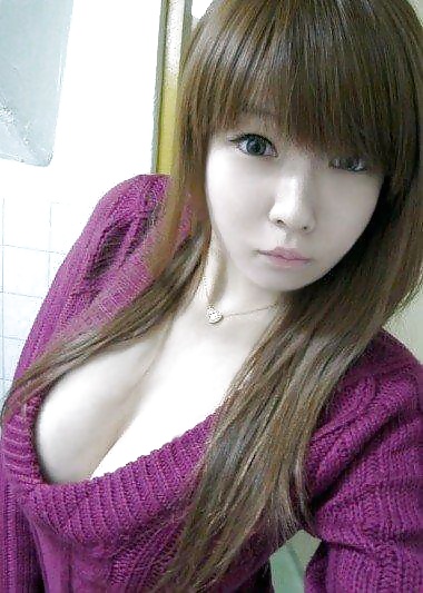 Probably the hottest asian girl I have ever seen in my life! #35391033