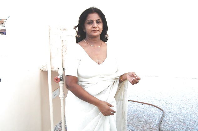 Indische Frau Saroja -Indian Desi Porn Set 9.9 #32258154
